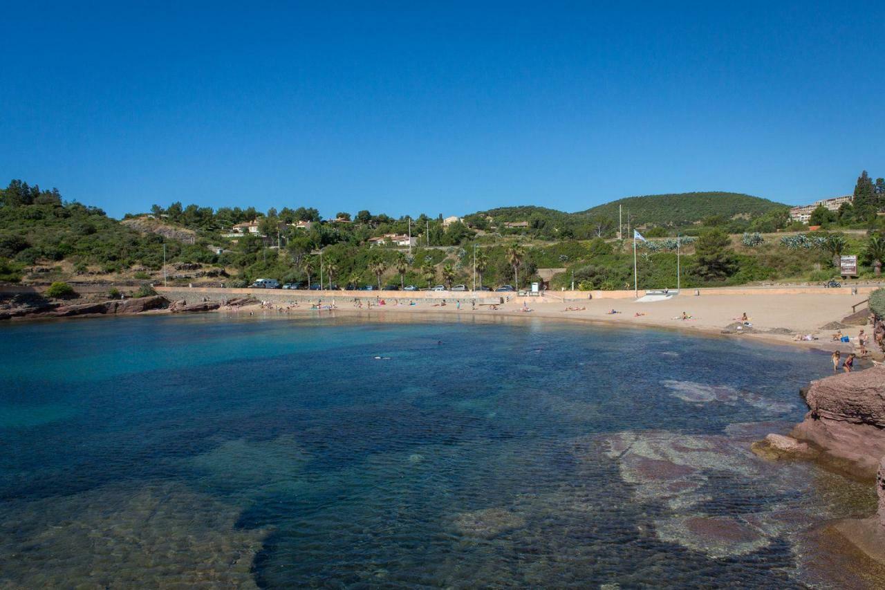 Cap Esterel Appartement Climatise Dans Le Centre Du Village Vacances Drammont Exterior foto